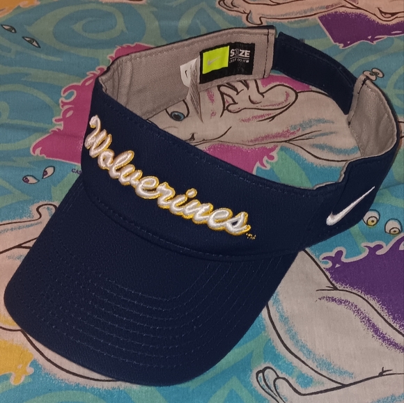 Nike Other - Nike Michigan Wolverines Visor Cap Hat  NCAA U Of M Nike
